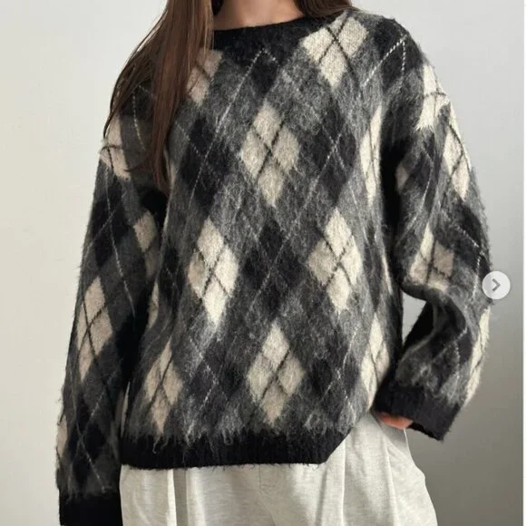 Zara Diamond Knit Fuzzy Crew Neck Sweater Black White Blogger Fav Size Small - Picture 3 of 12